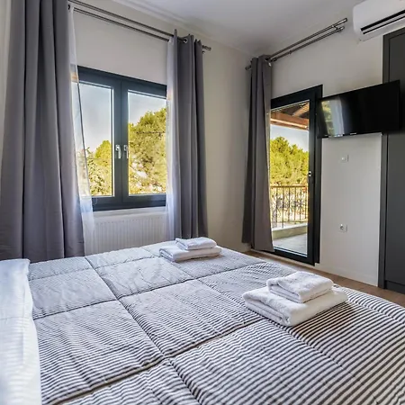 George House * Litochoro